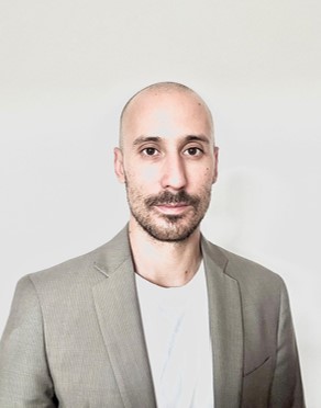 Álvaro Recio